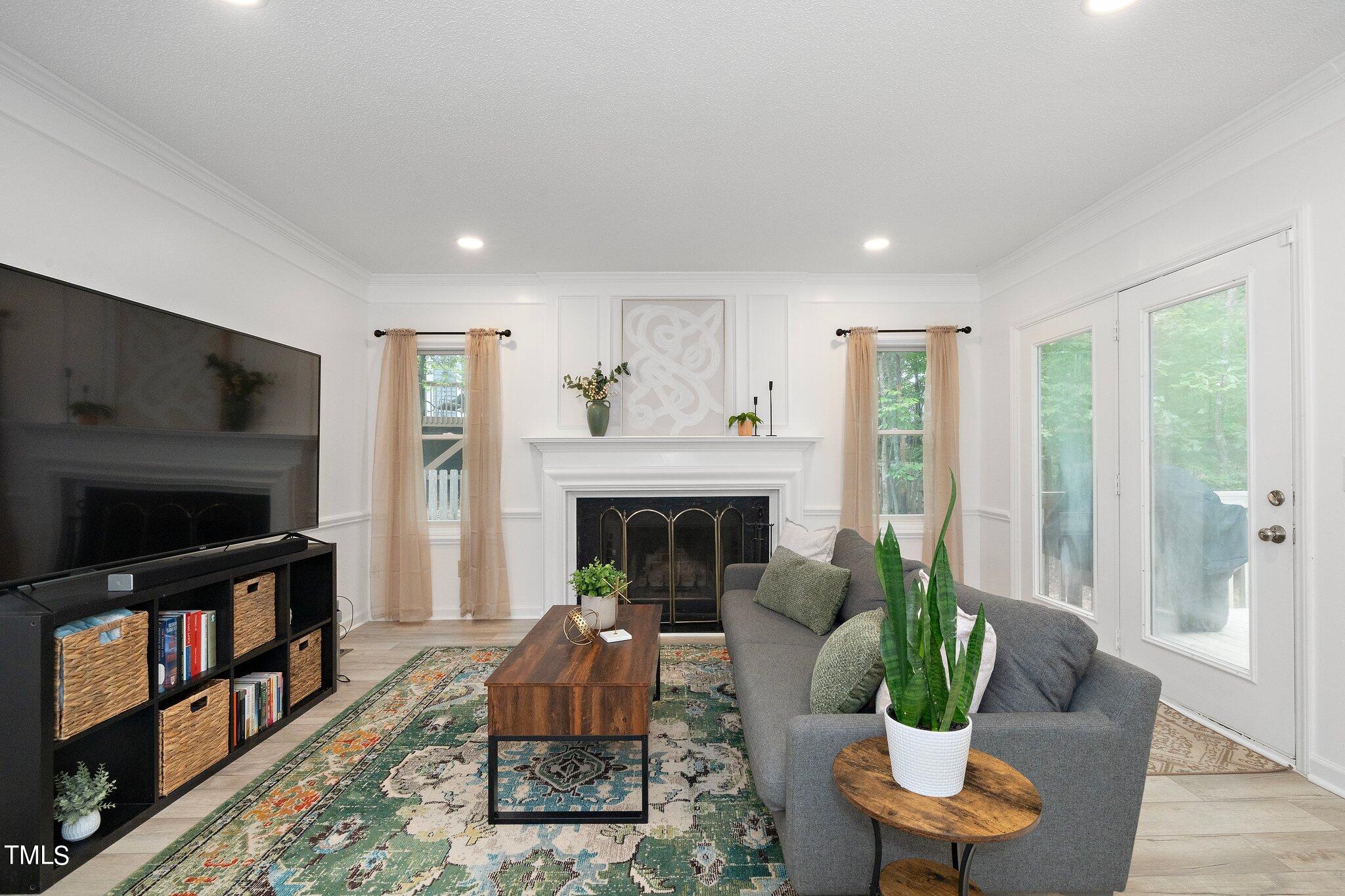 3903 Sturbridge Drive