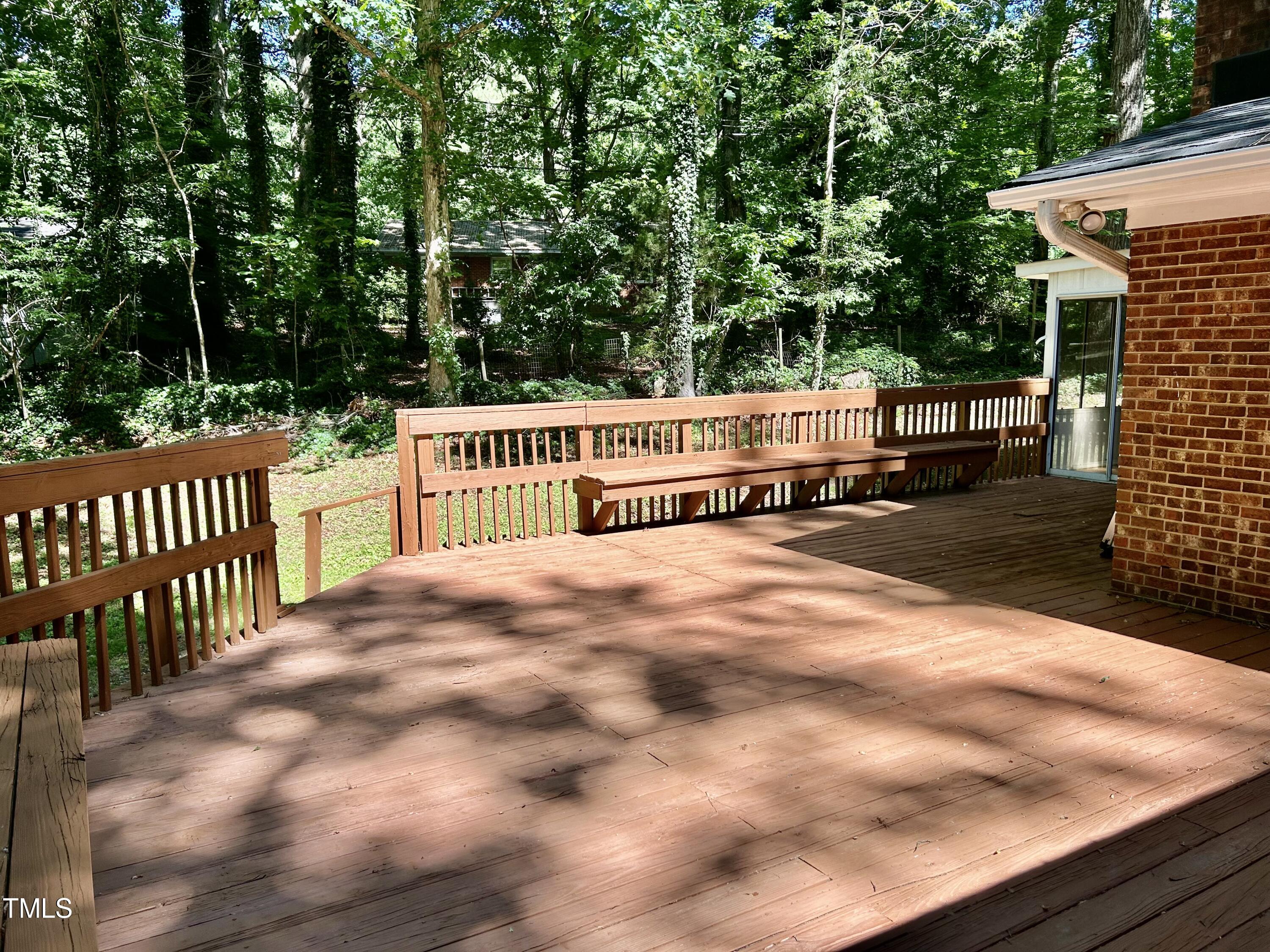 106 Lexington Circle