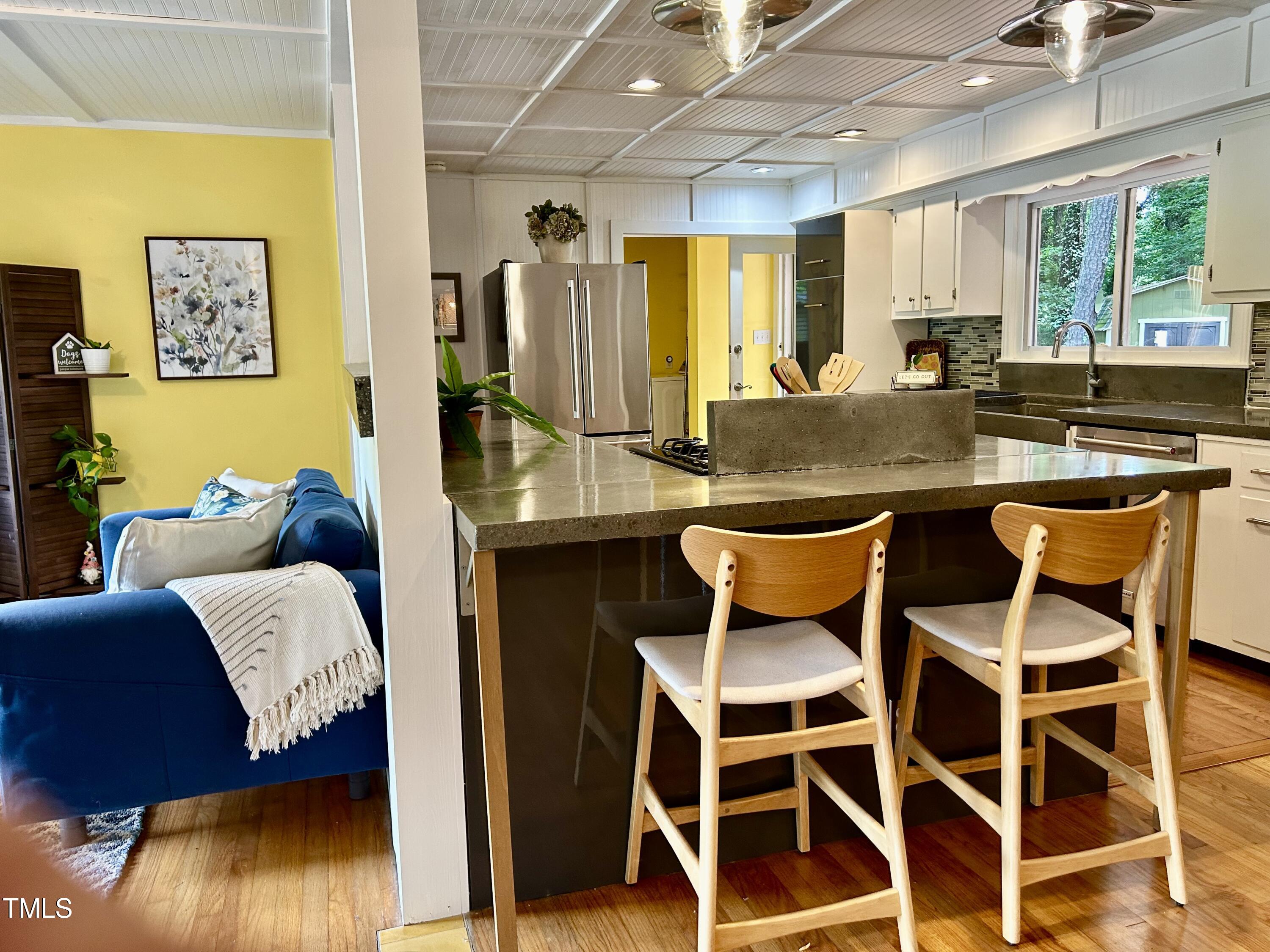 106 Lexington Circle