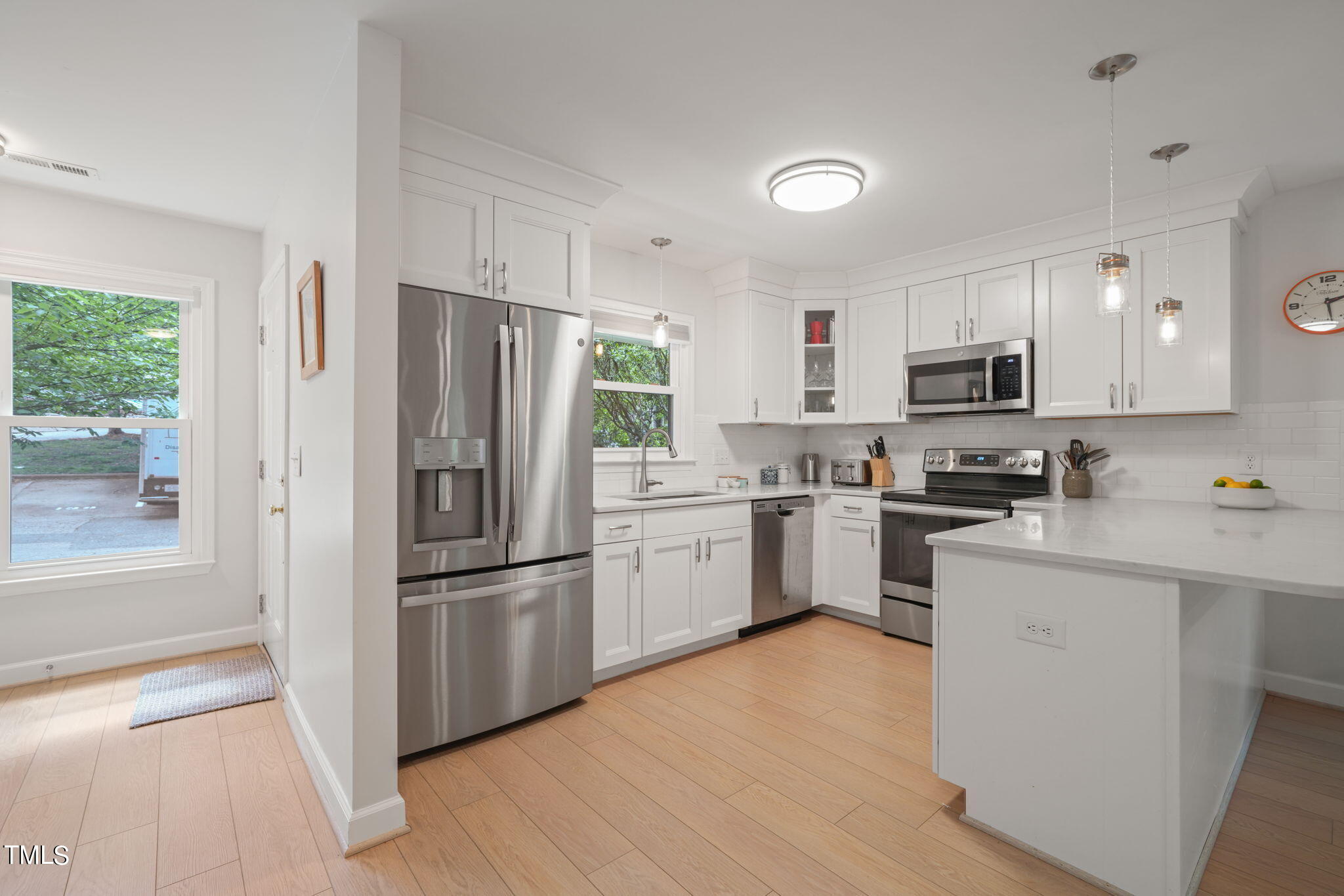 142 Long Shadow Place