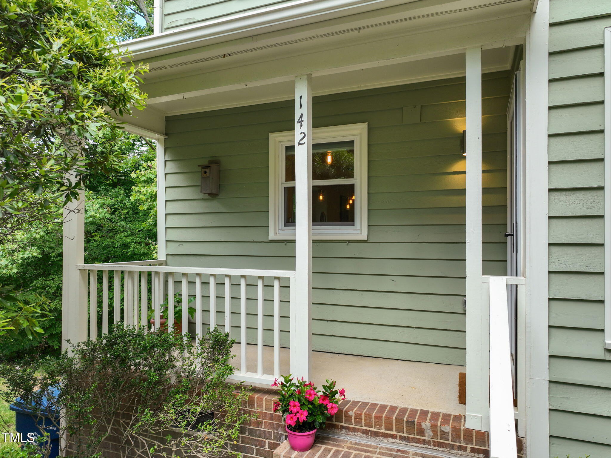 142 Long Shadow Place