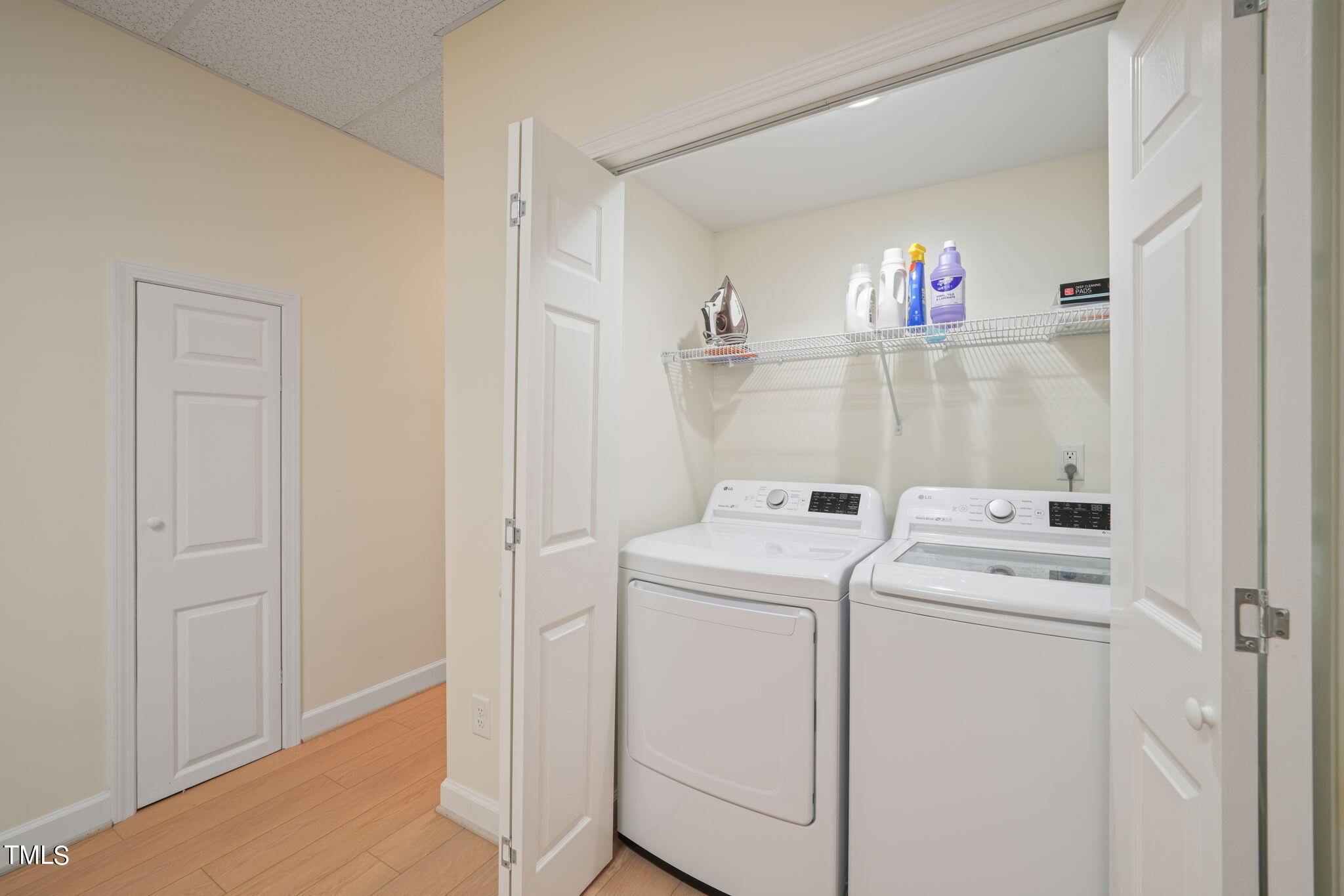 142 Long Shadow Place