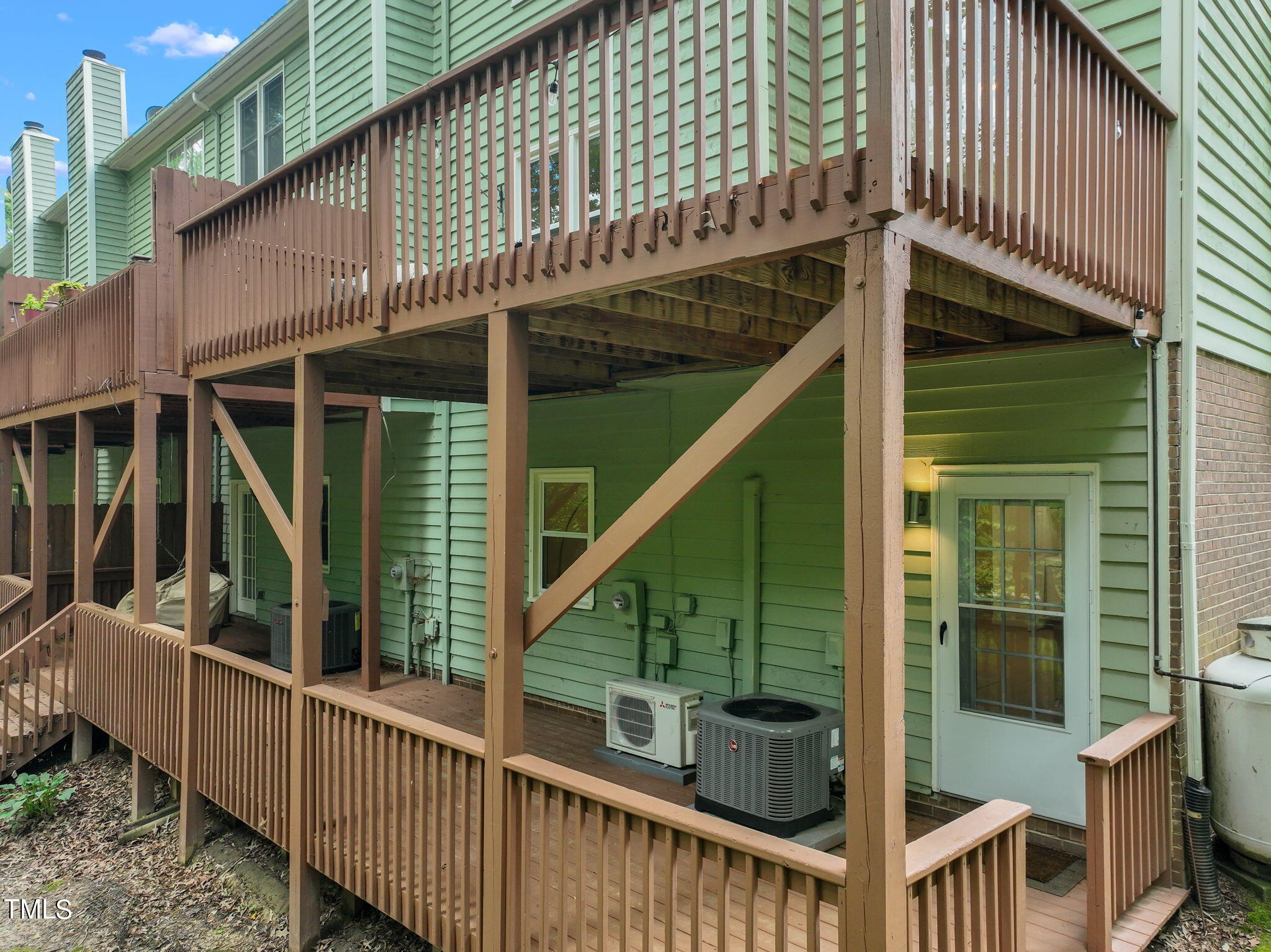 142 Long Shadow Place