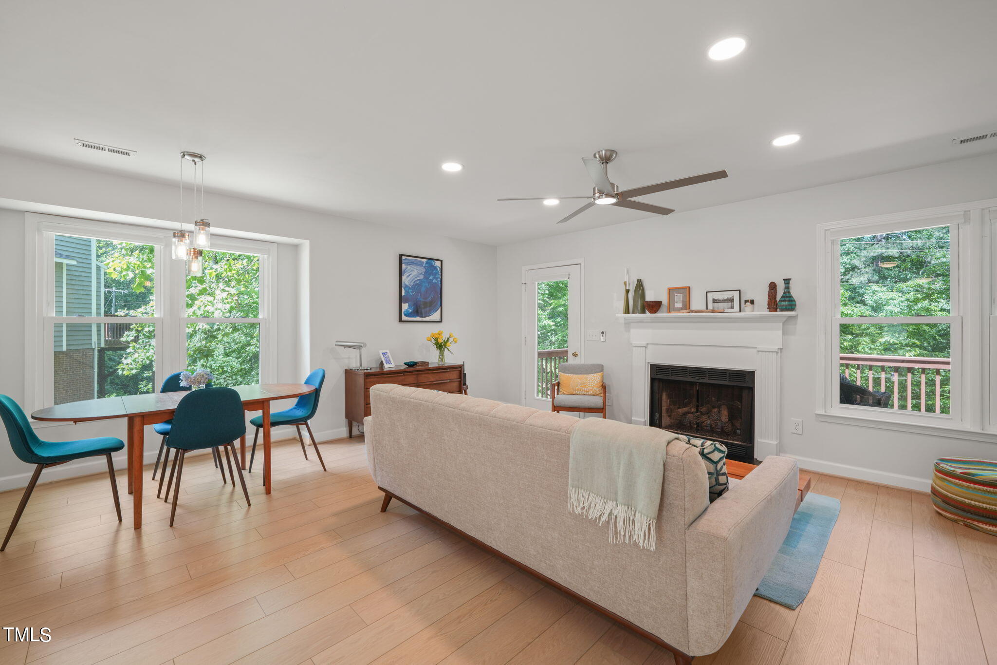 142 Long Shadow Place