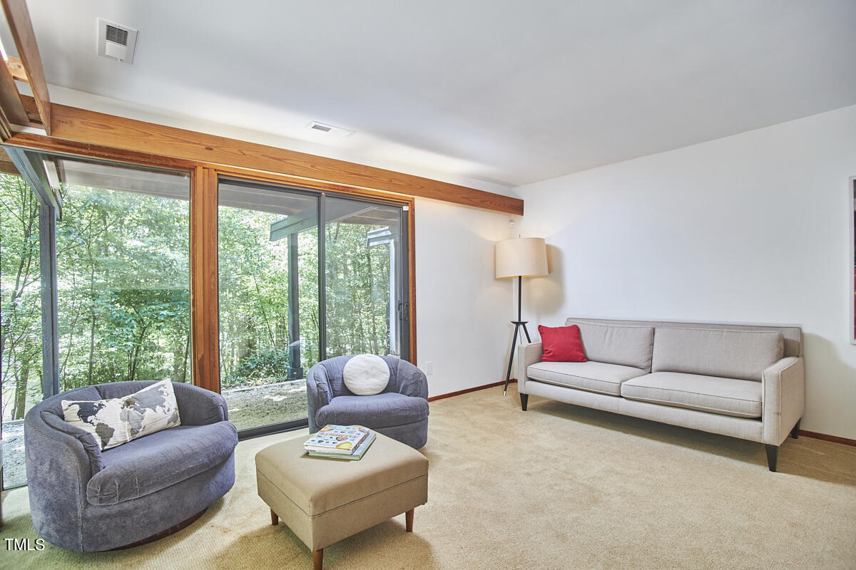 2312 Honeysuckle Court