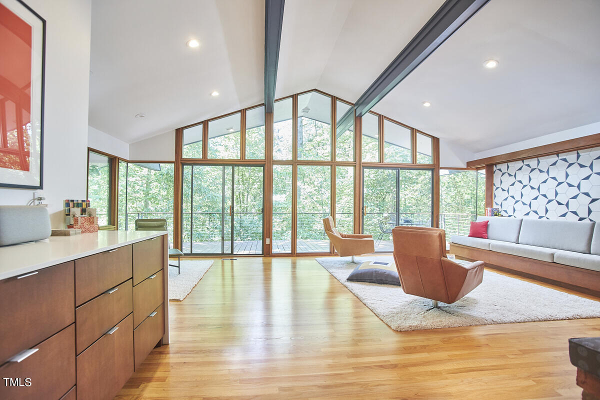 2312 Honeysuckle Court