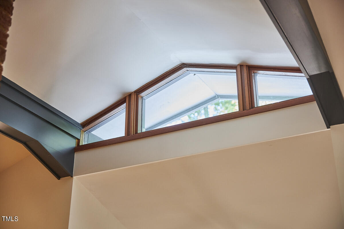 2312 Honeysuckle Court