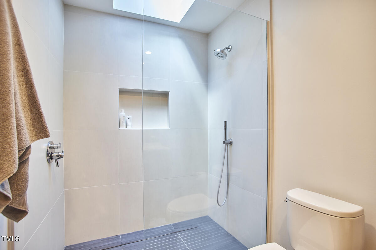 2312 Honeysuckle Court