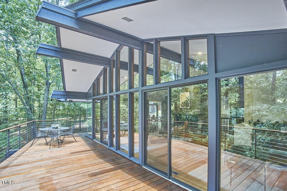 2312 Honeysuckle Court