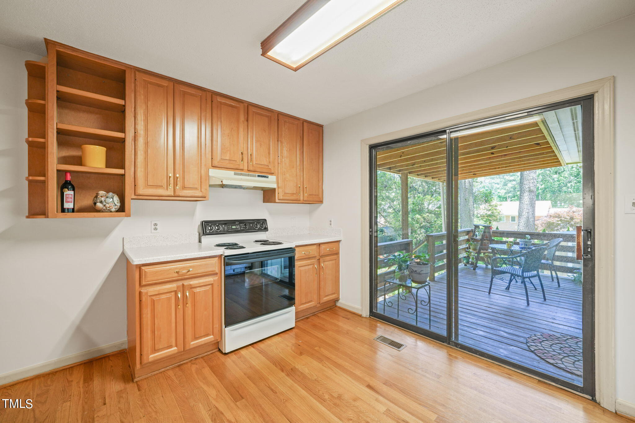 2500 W Woodrow Street