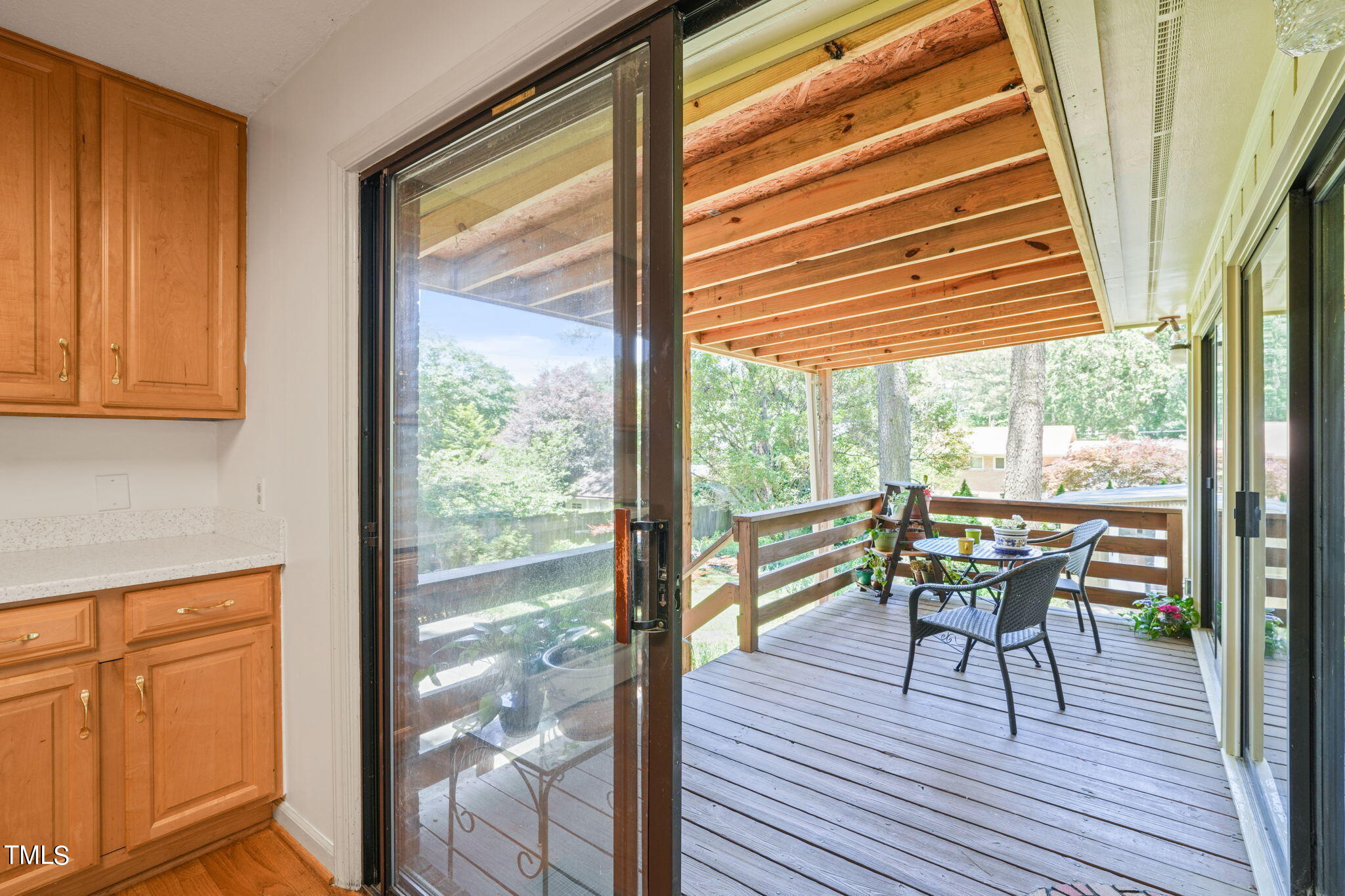 2500 W Woodrow Street