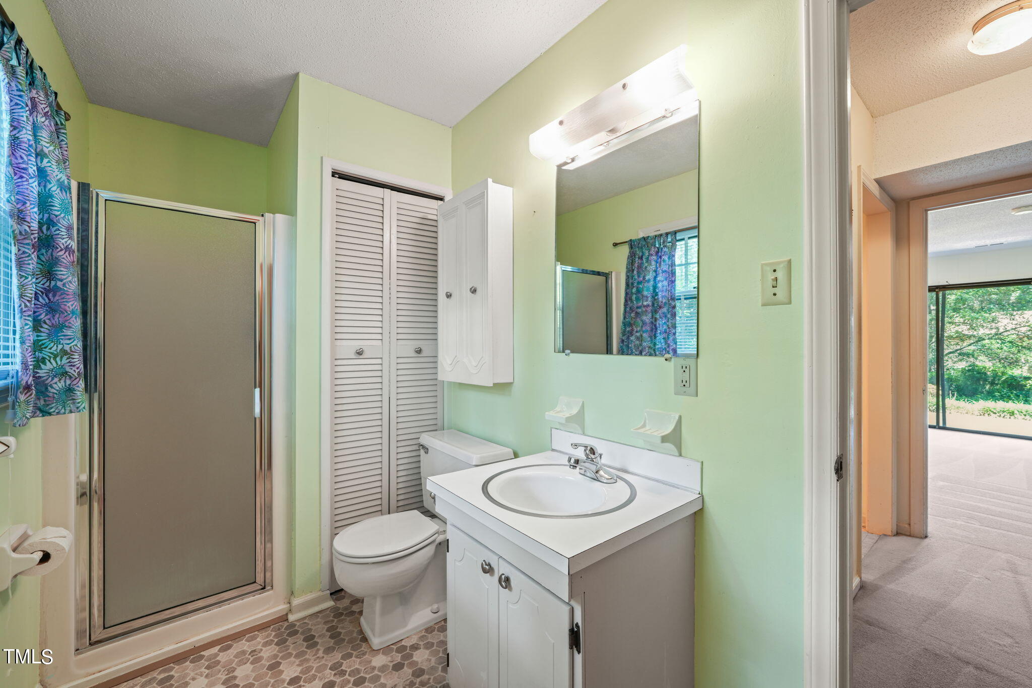 2500 W Woodrow Street