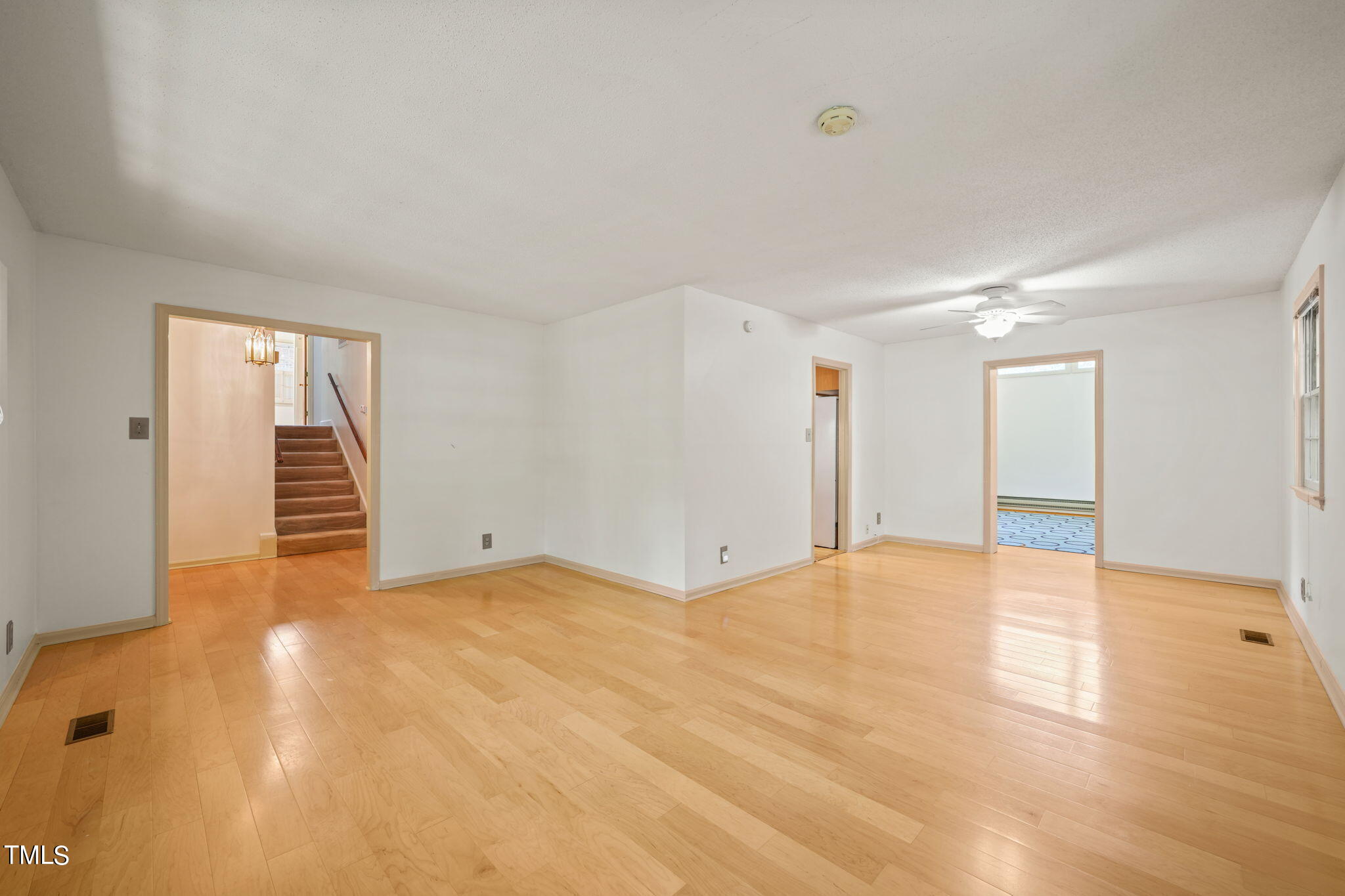 2500 W Woodrow Street