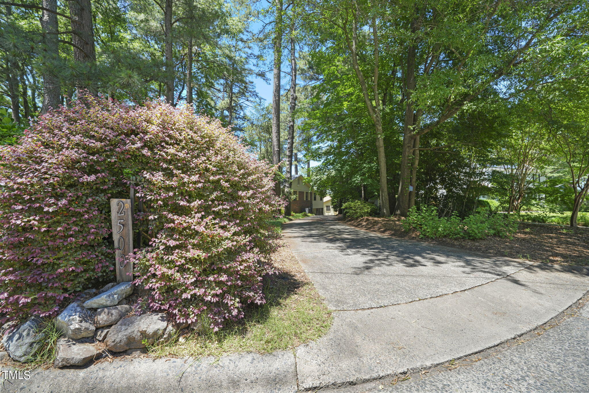 2500 W Woodrow Street