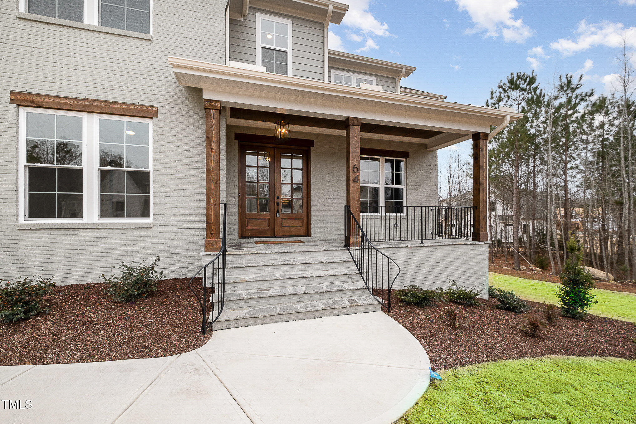 64 Evander Way