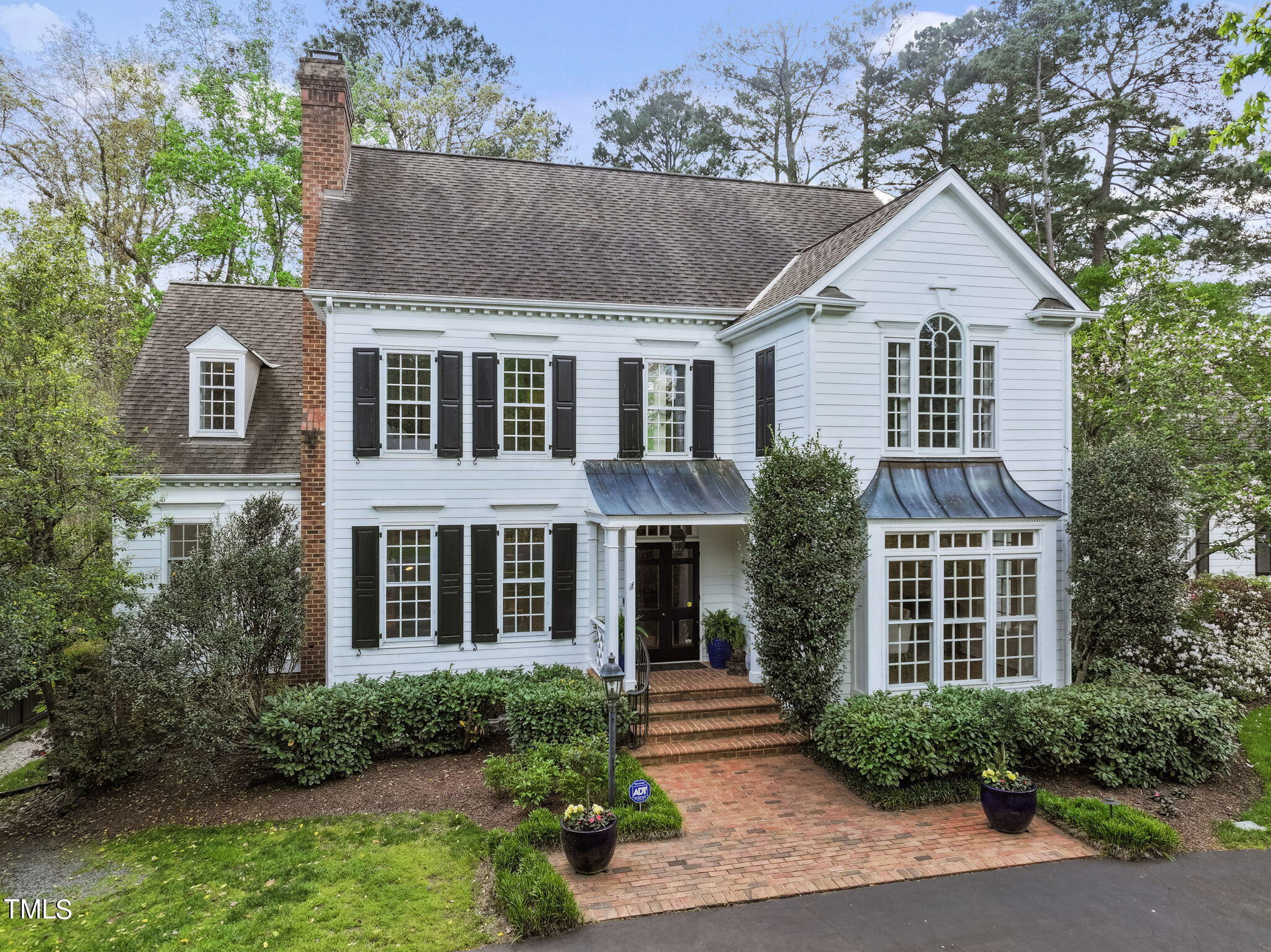 4 Surrey Lane