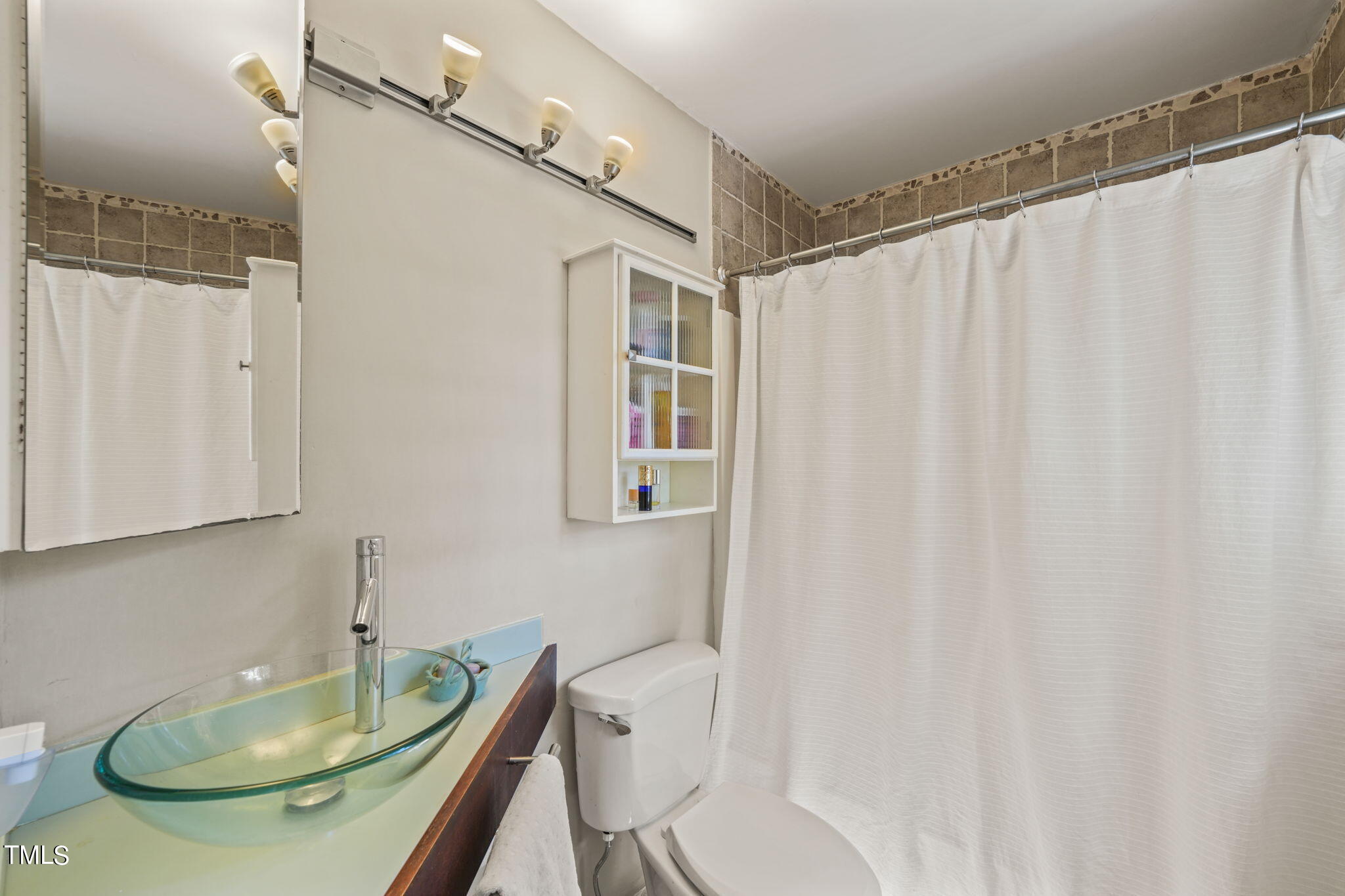 1 Weathergreen Court