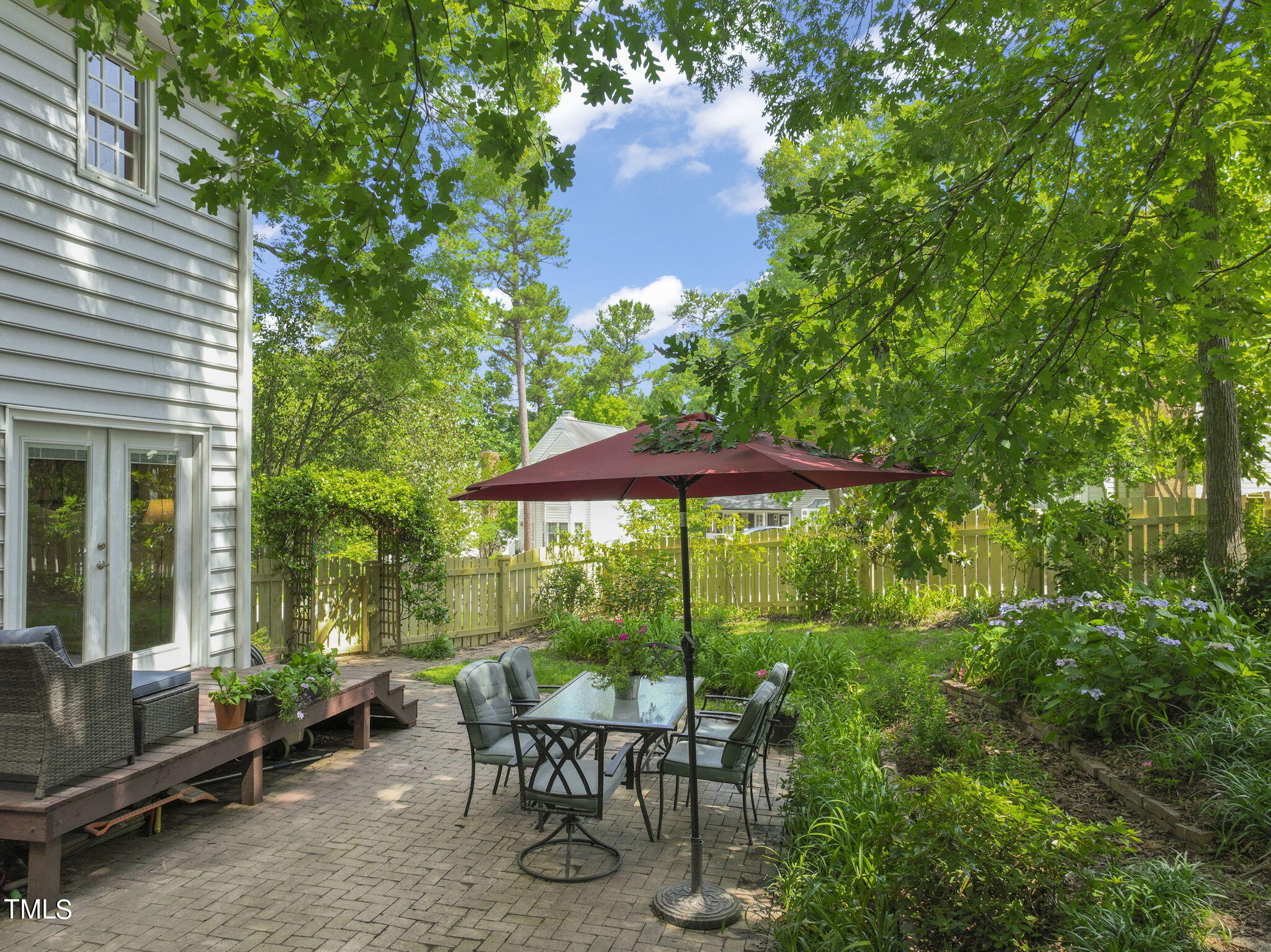 1 Weathergreen Court