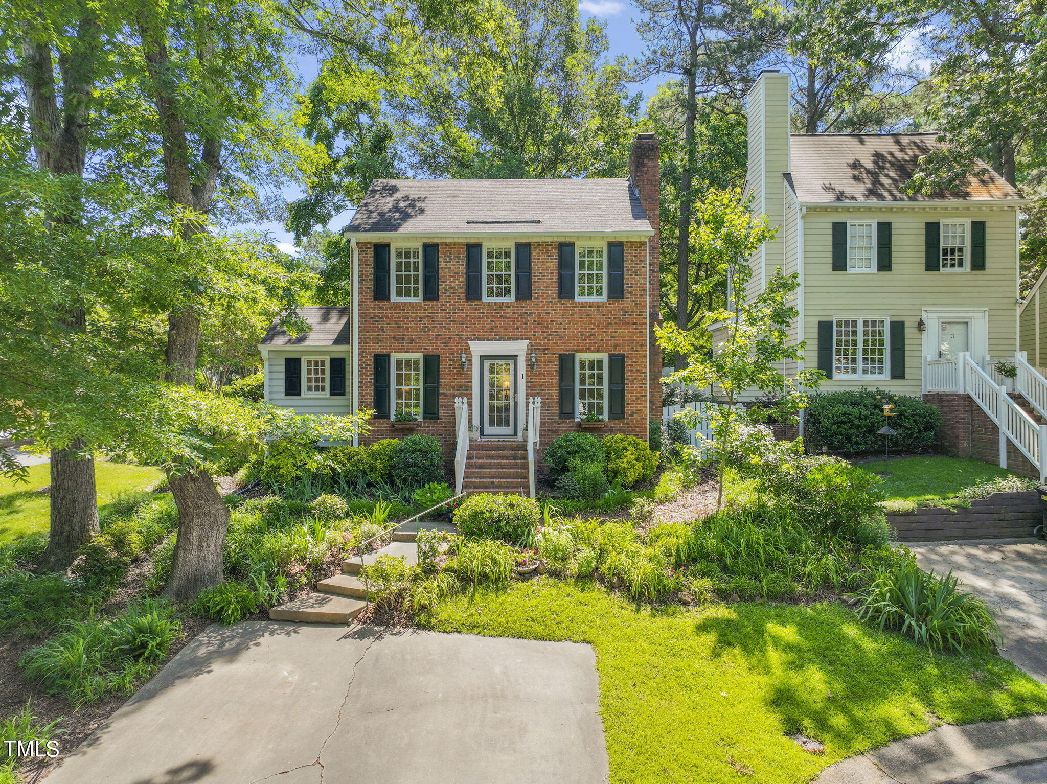 1 Weathergreen Court