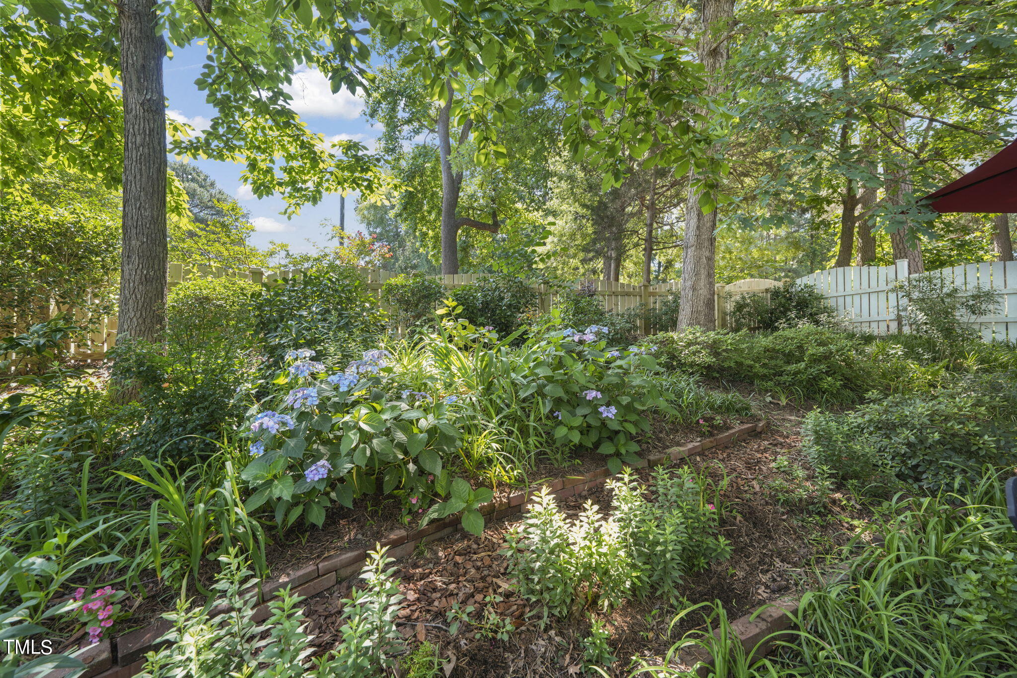 1 Weathergreen Court