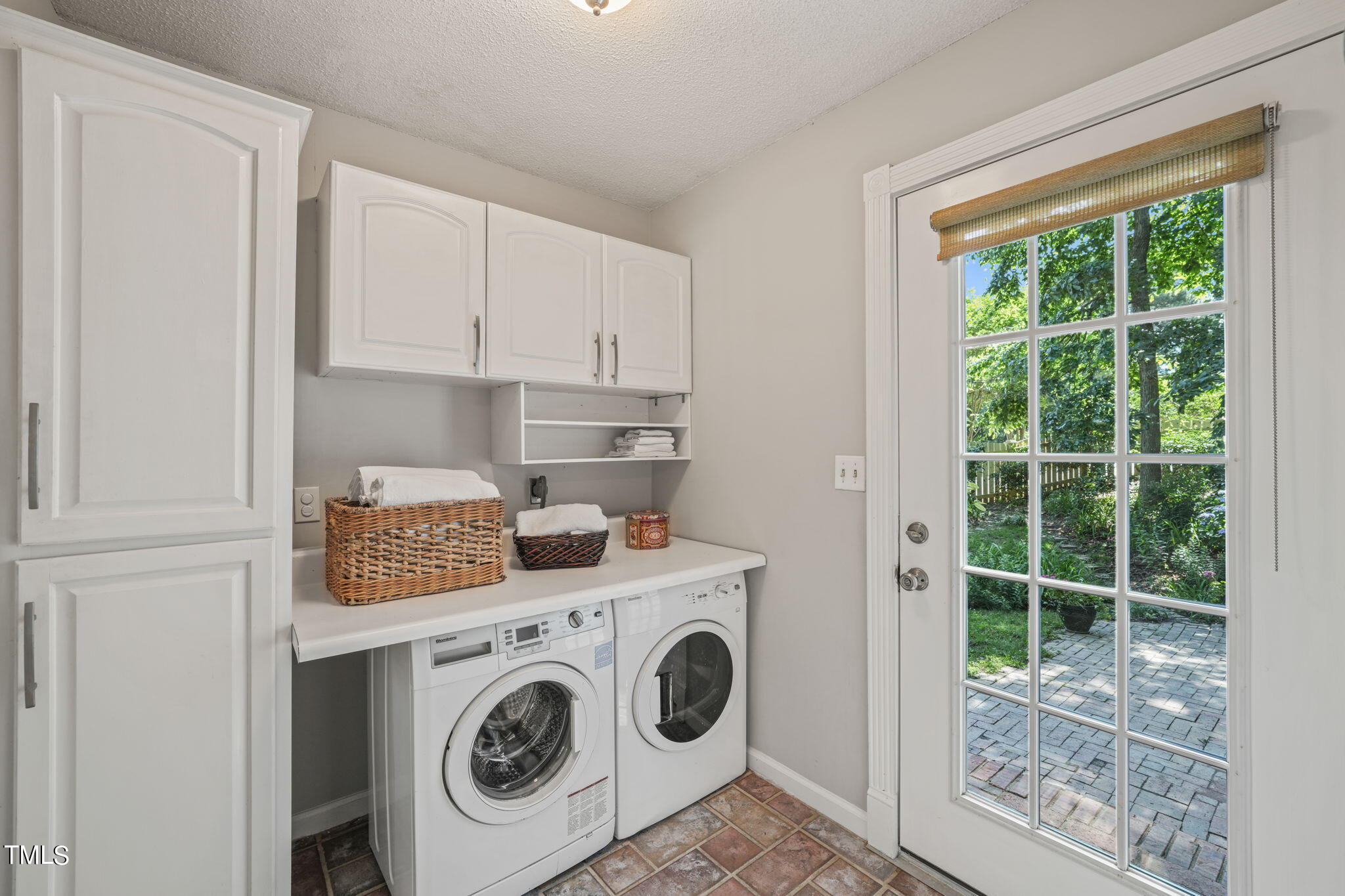 1 Weathergreen Court