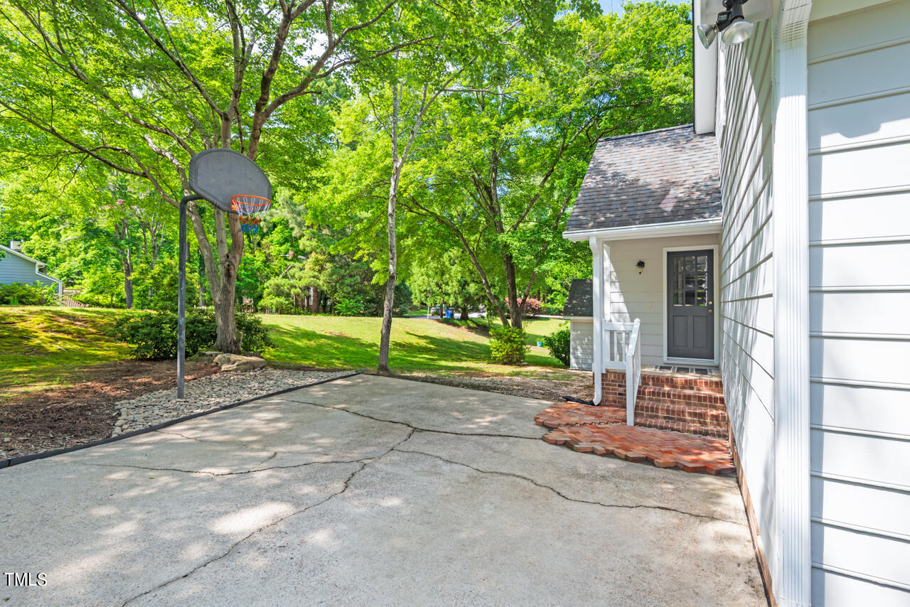 7324 Old Hundred Road