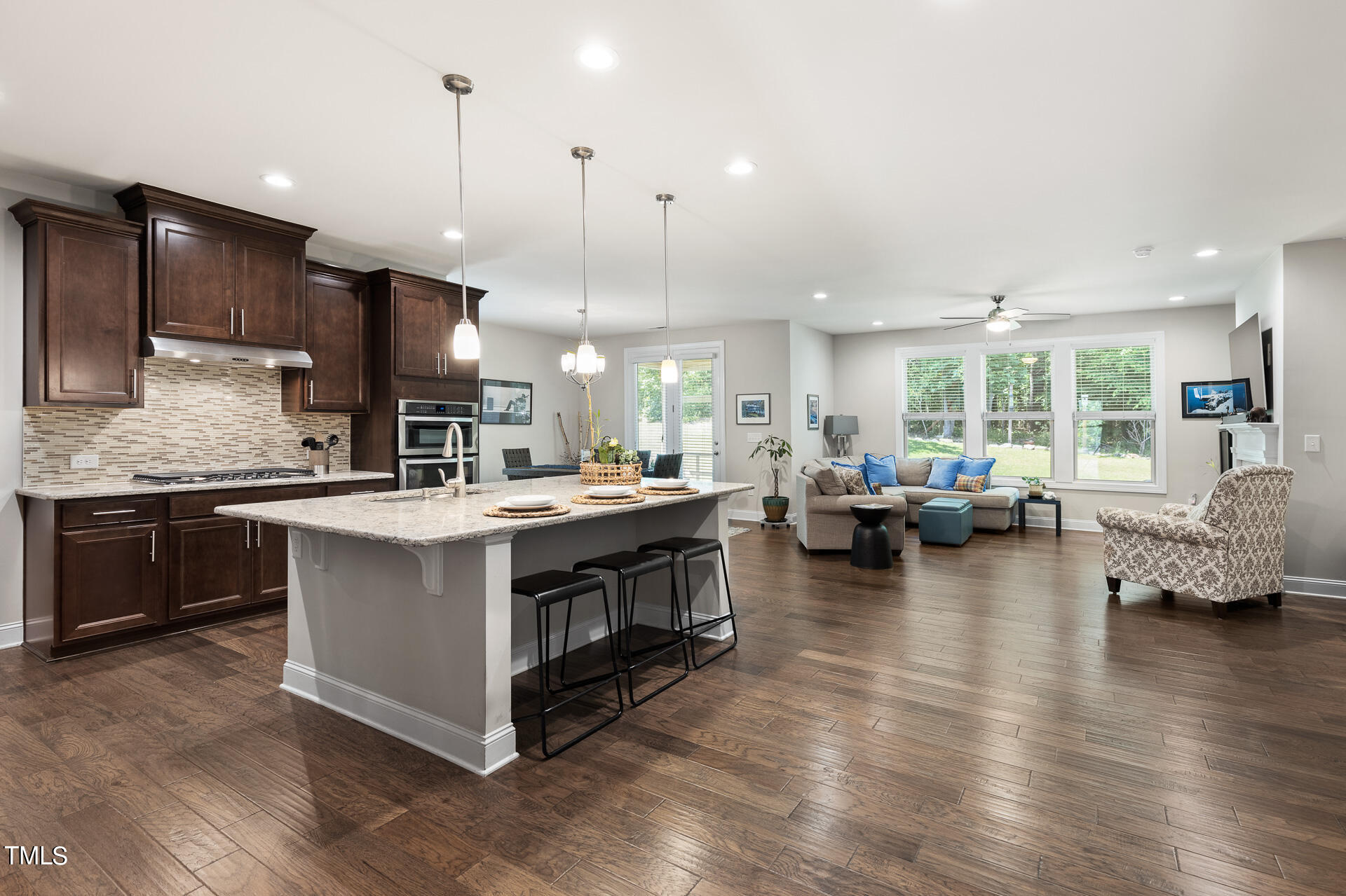 1246 Capstone Drive