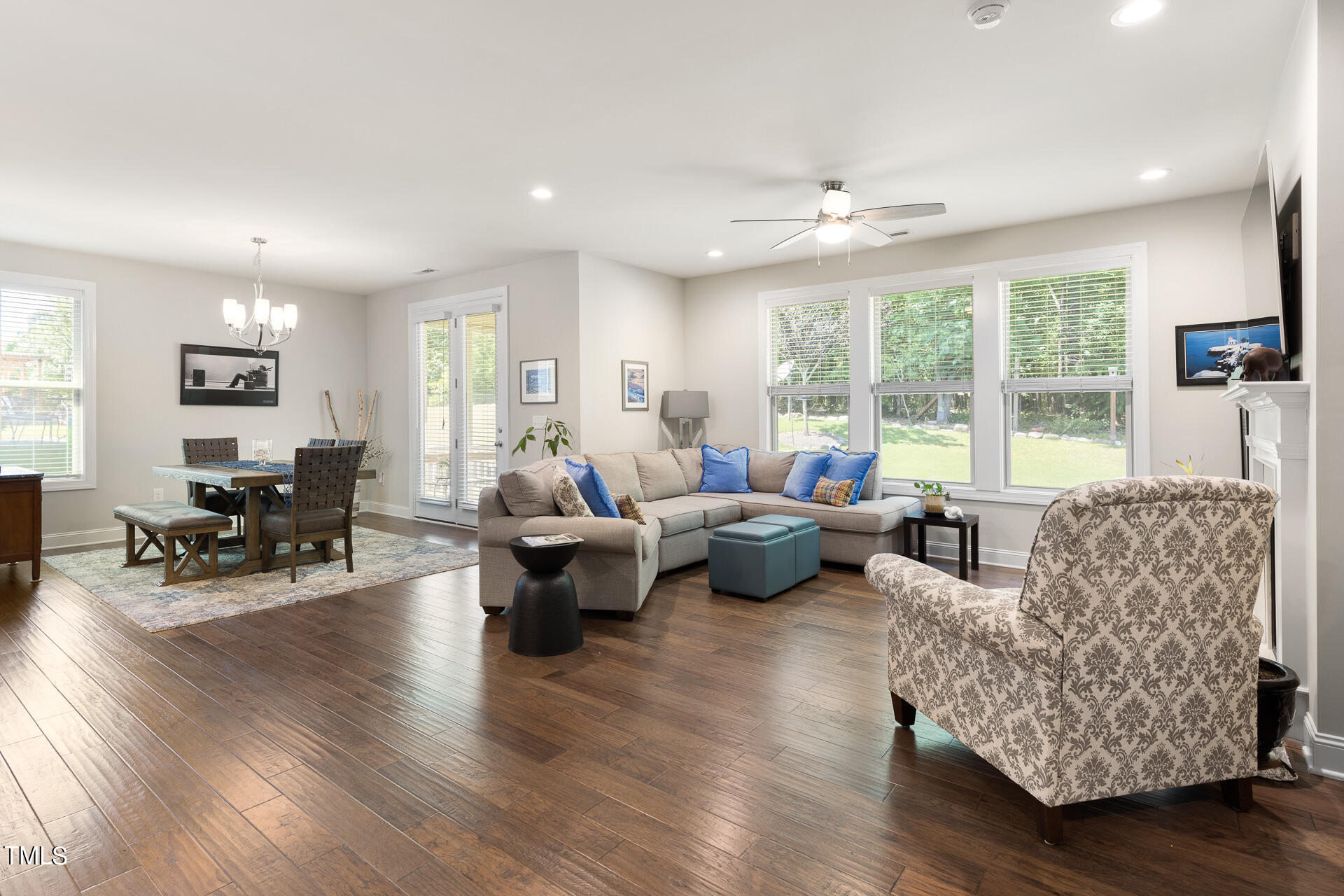 1246 Capstone Drive