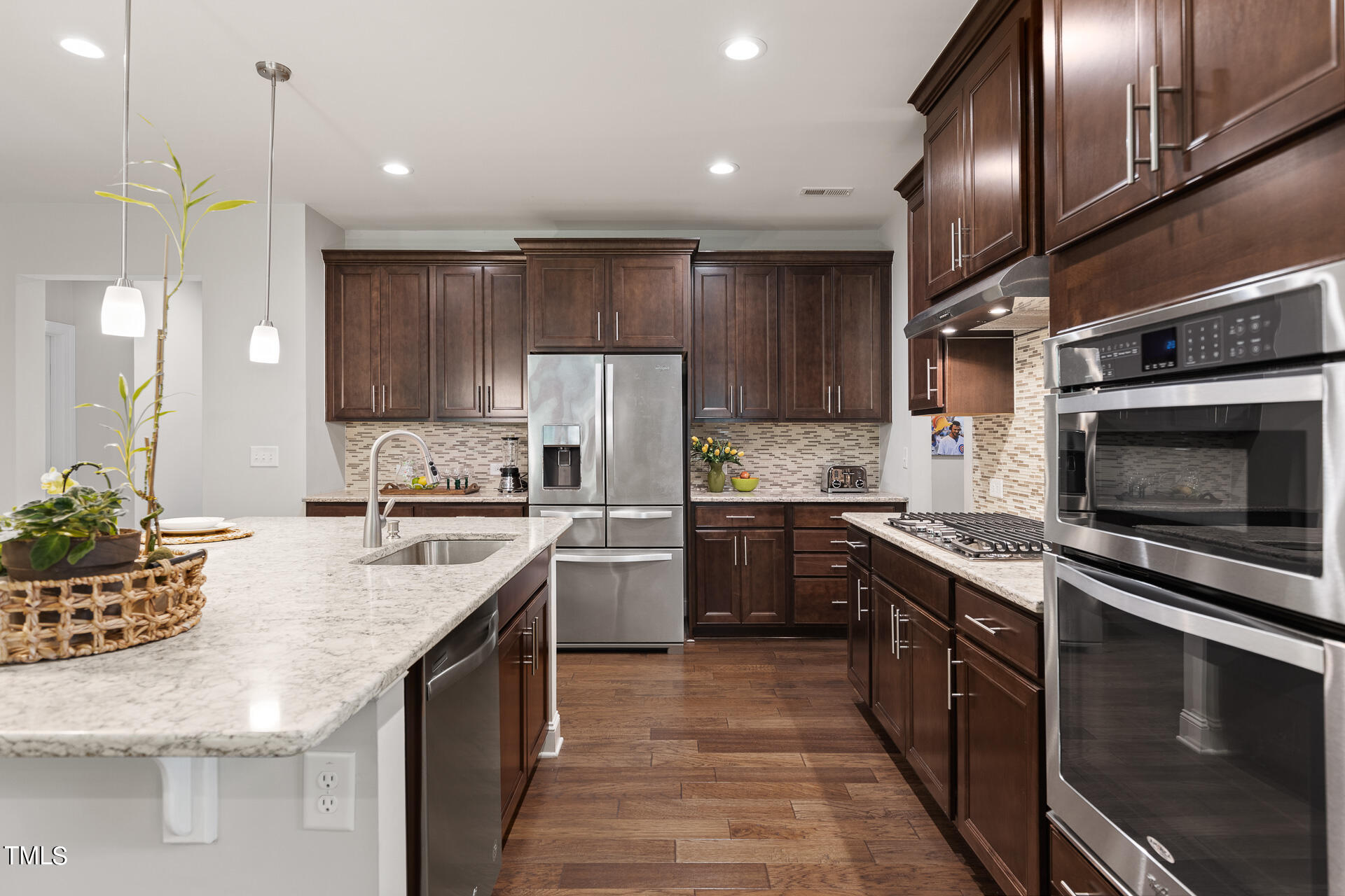 1246 Capstone Drive