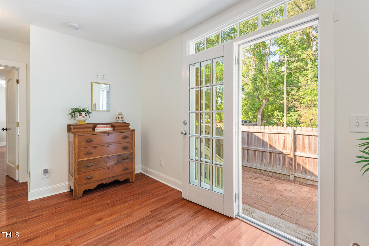 401 W Club Boulevard