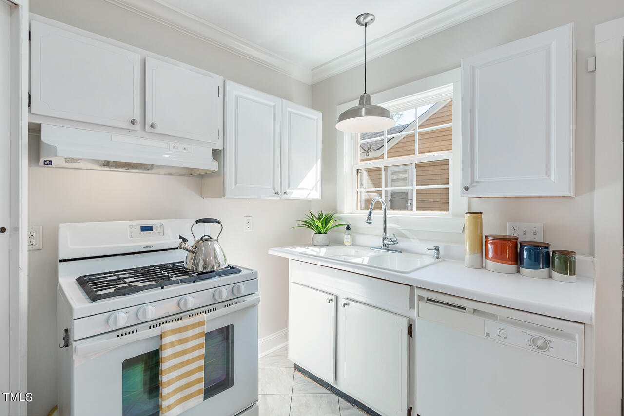 401 W Club Boulevard