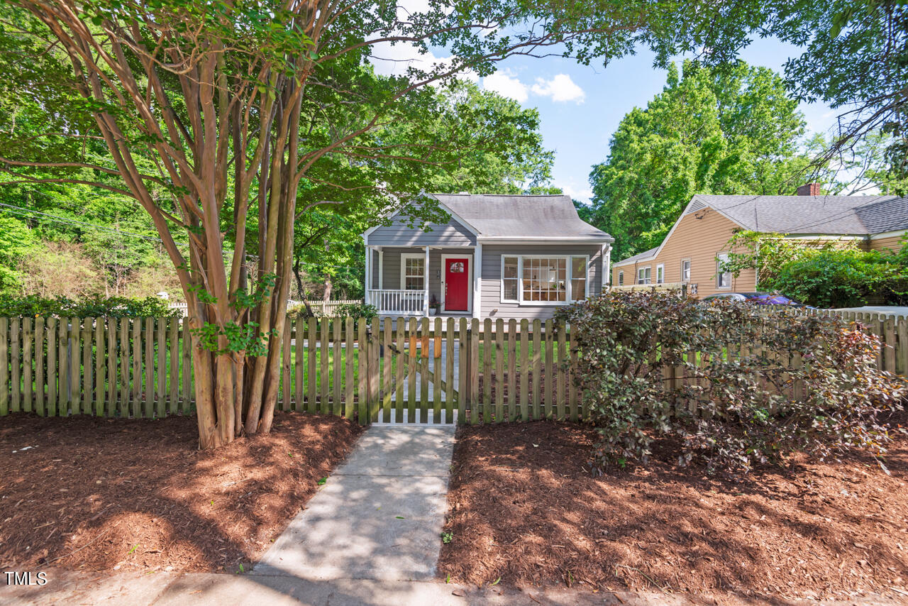 401 W Club Boulevard