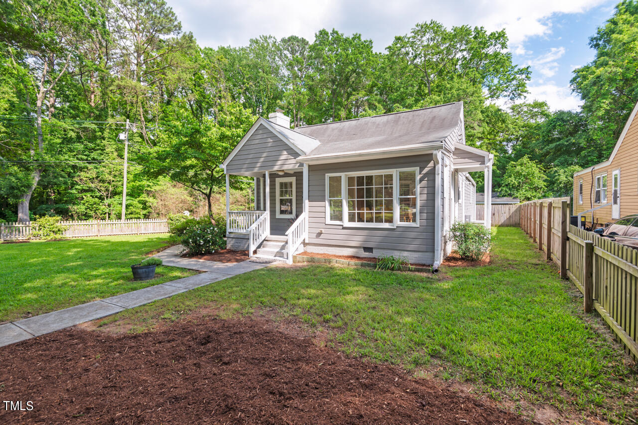 401 W Club Boulevard