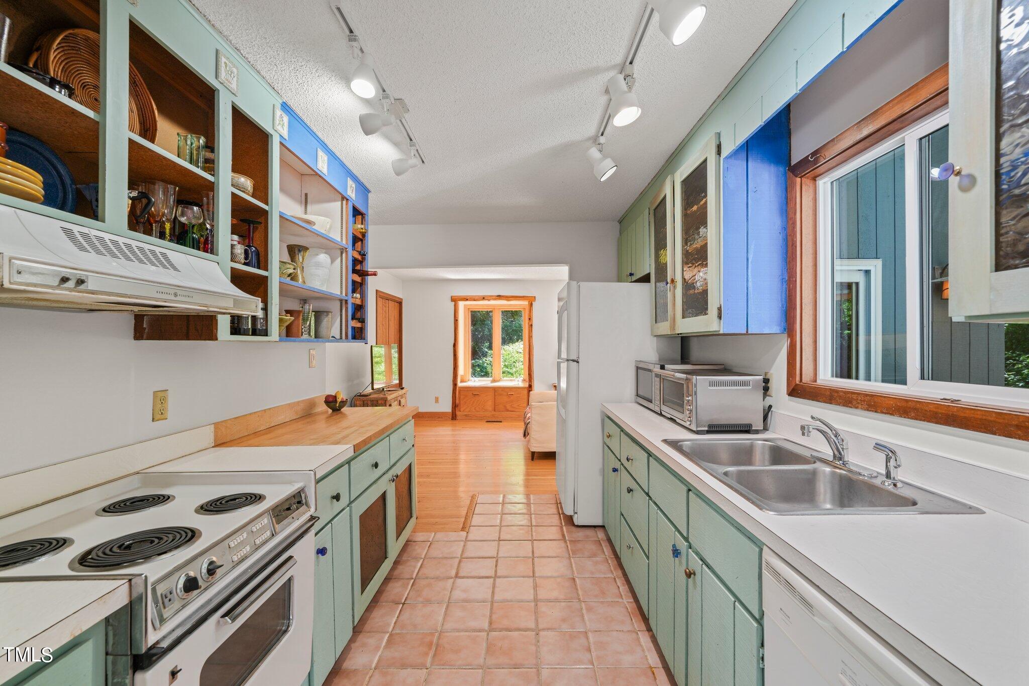 168 Lake Ellen Drive