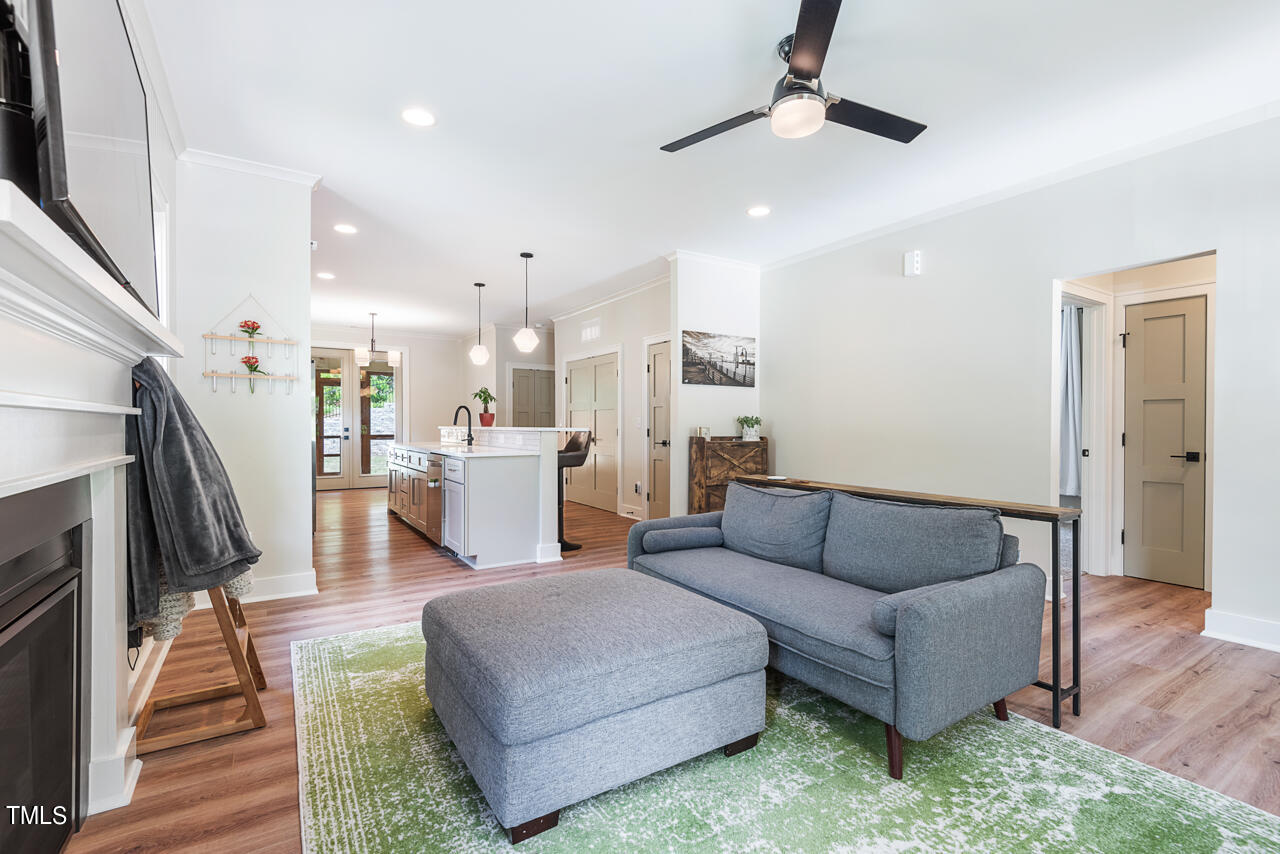 2975 Carolyn Drive