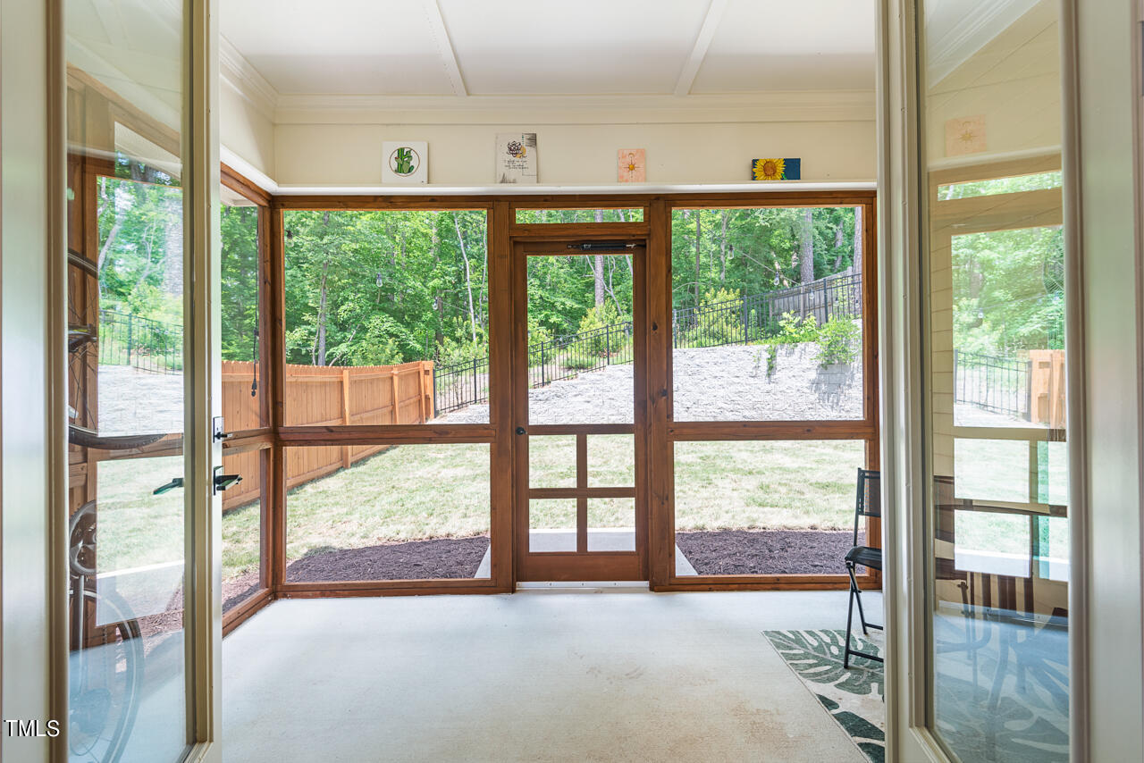 2975 Carolyn Drive