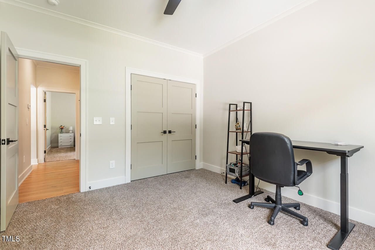 2975 Carolyn Drive