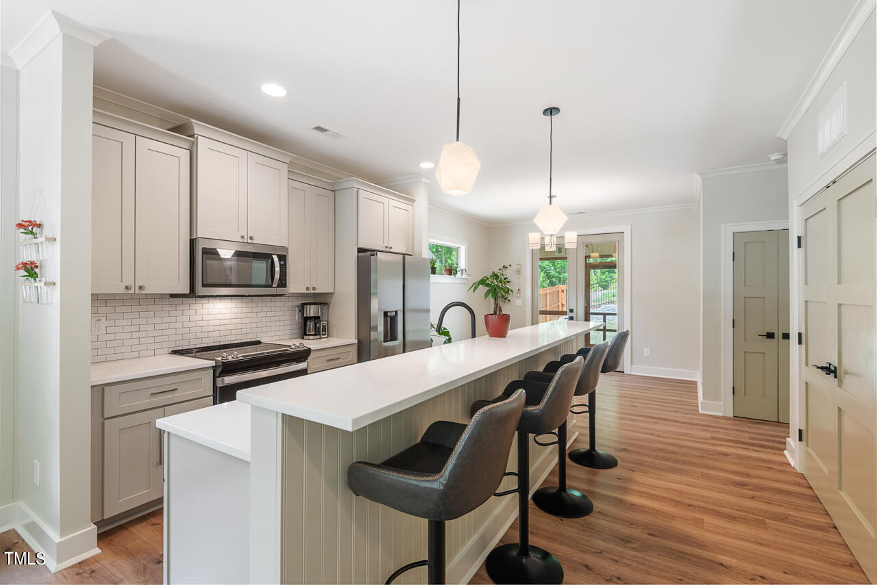 2975 Carolyn Drive