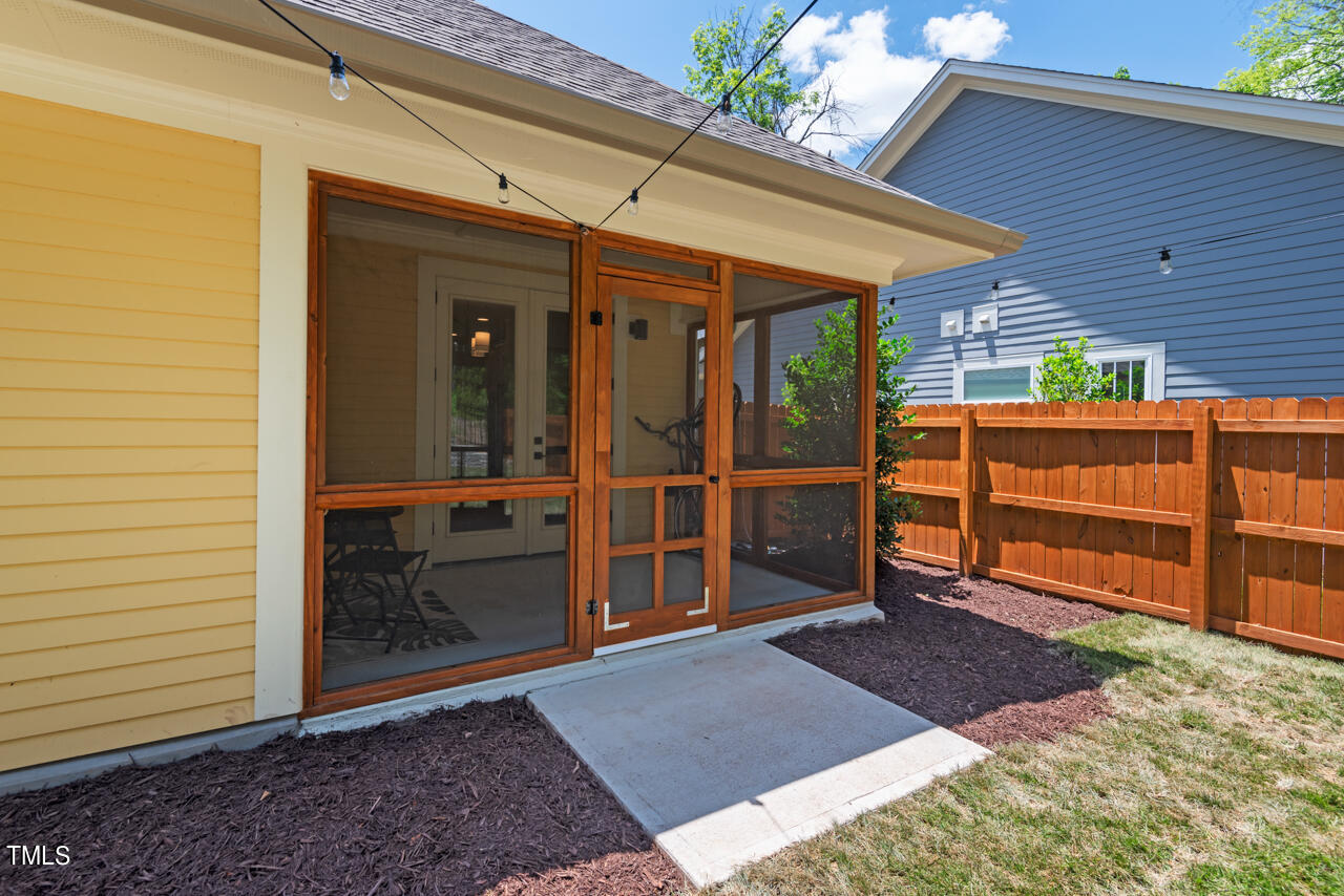 2975 Carolyn Drive