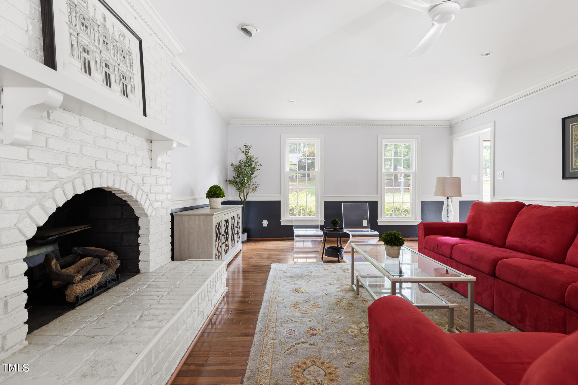 6201 Gainsborough Drive