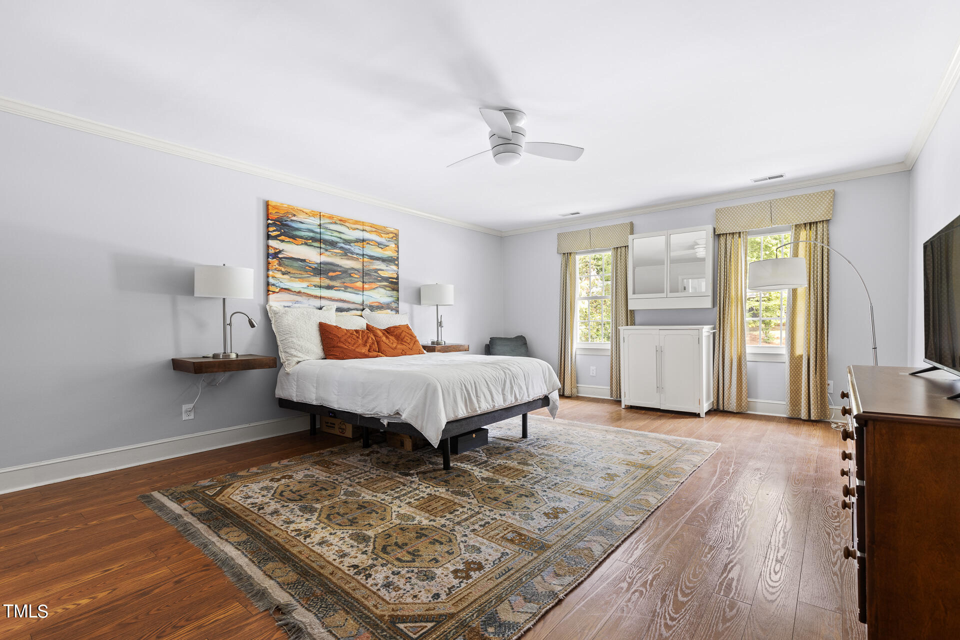 6201 Gainsborough Drive