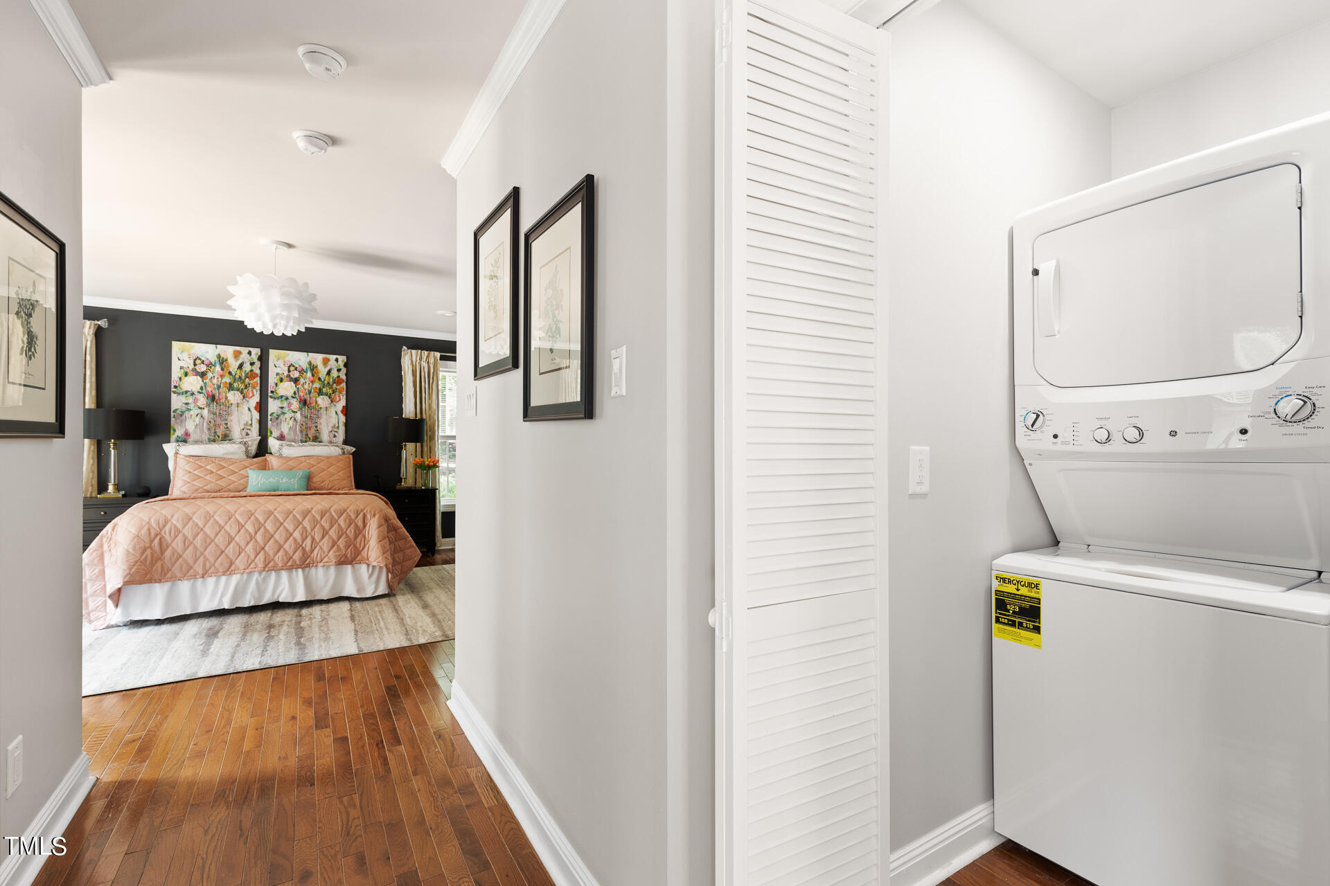 6201 Gainsborough Drive