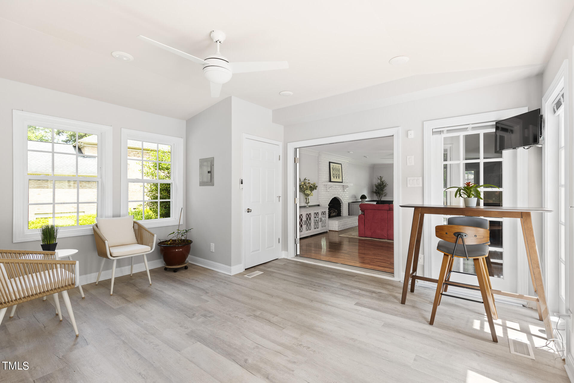 6201 Gainsborough Drive