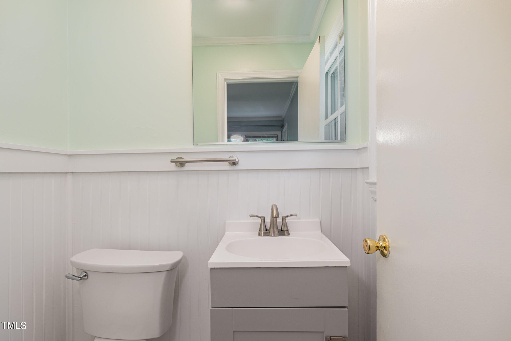 26 S Circle Drive