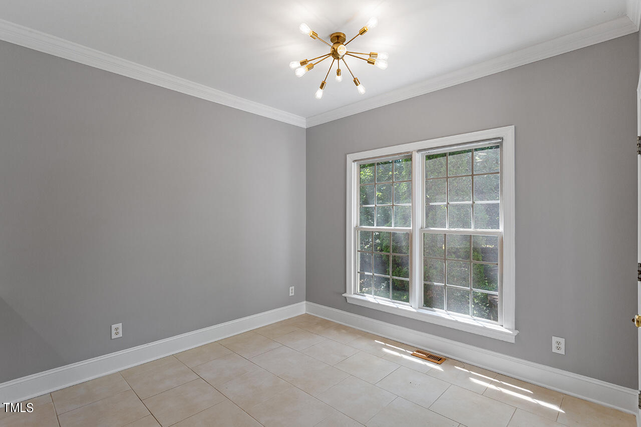 300 Foxbury Drive