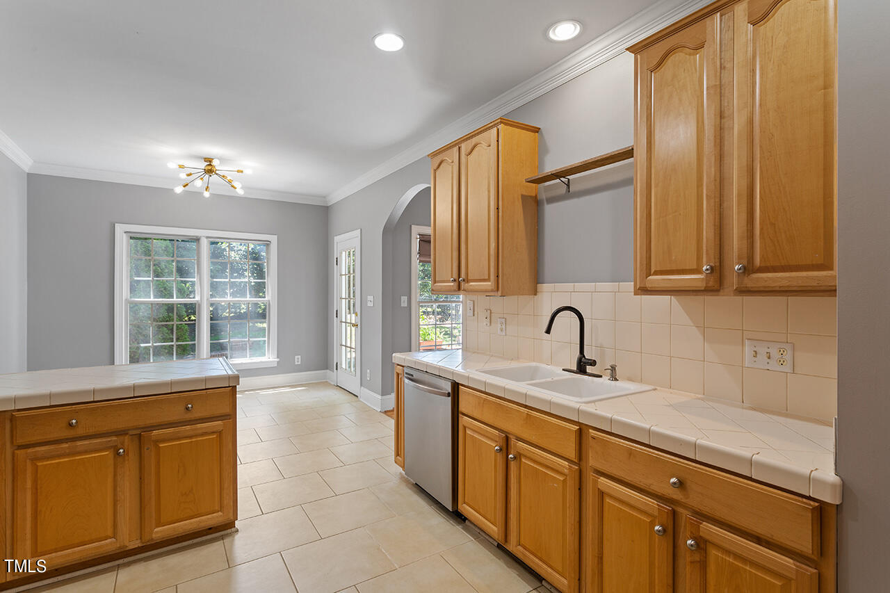 300 Foxbury Drive