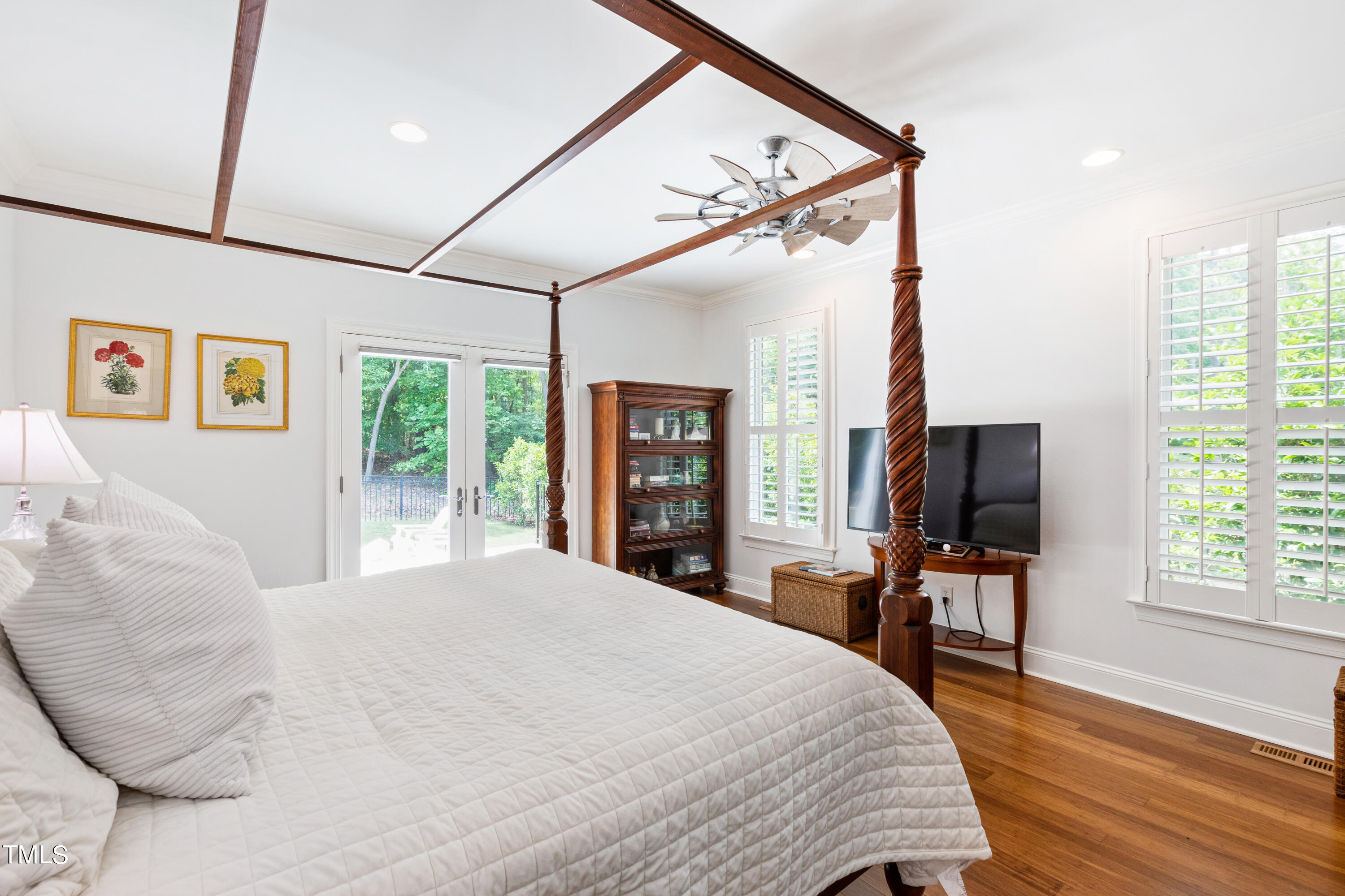 109 Forked Pine Court