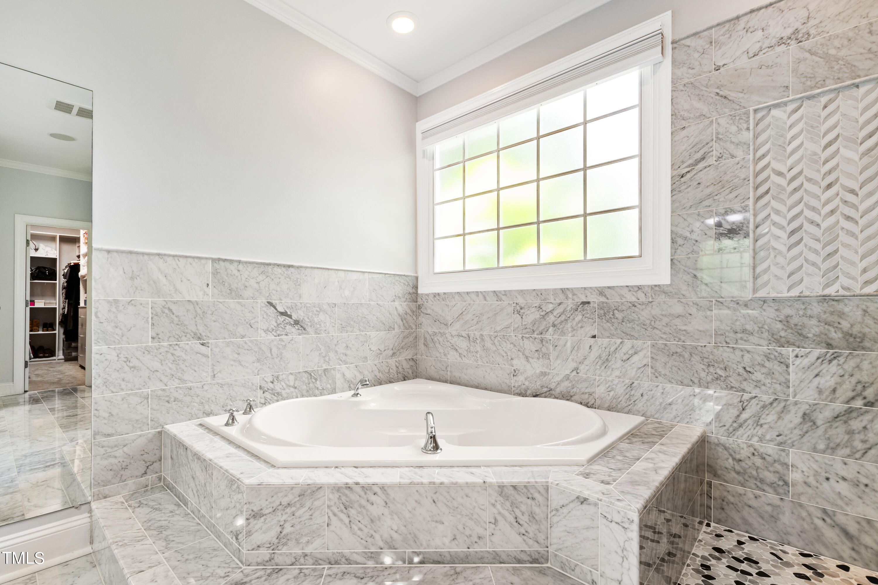 109 Forked Pine Court