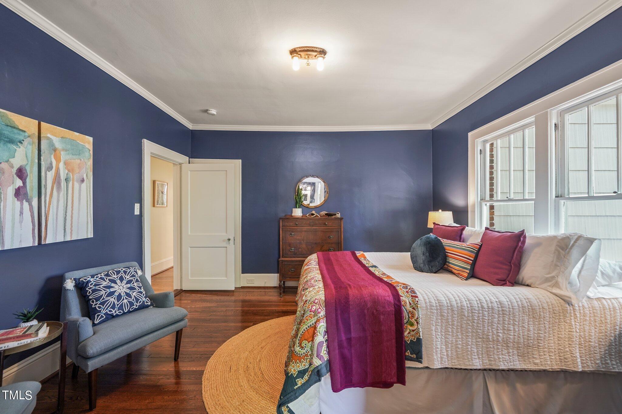 208 W Trinity Avenue