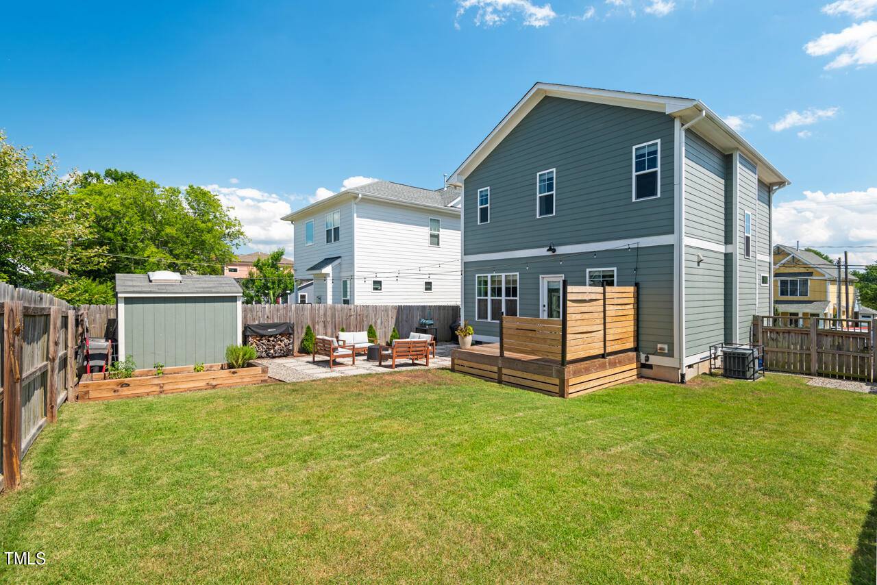 104 W Enterprise Street